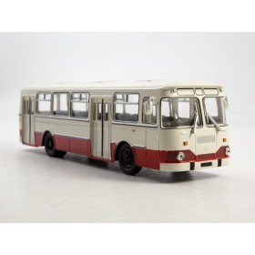 Масштабная модель Ликинский автобус-677М (бело-красный)