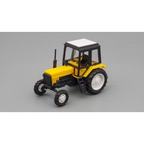 Трактор МТЗ-82, желтый / черный