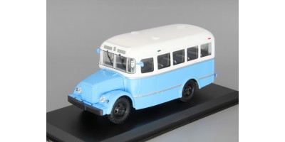 КАВЗ-651 (1958-1967), белый / голубой. Треснут бокс!