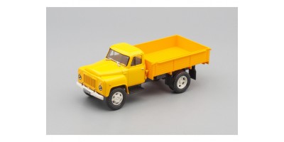 ГАЗ 52-84 Автоэкспорт бортовой, желтый