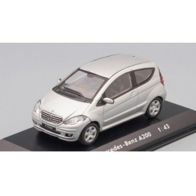 MERCEDES-BENZ A200, silver