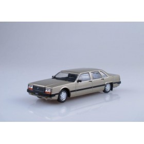 Автолегенды СССР №110 ЗИЛ-4102 1988 г. золотистый Автолегенды СССР №110 ЗИЛ-4102 1988 г. золотистый