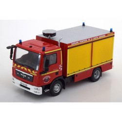 MAN TGL 12.250 fire engine France, red-yellow