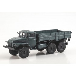Легендарные грузовики СССР №120, Урал-377 Покоритель проселков