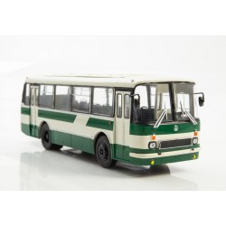 Наши Автобусы №33, ЛАЗ-695Р Олимпийский новобранец